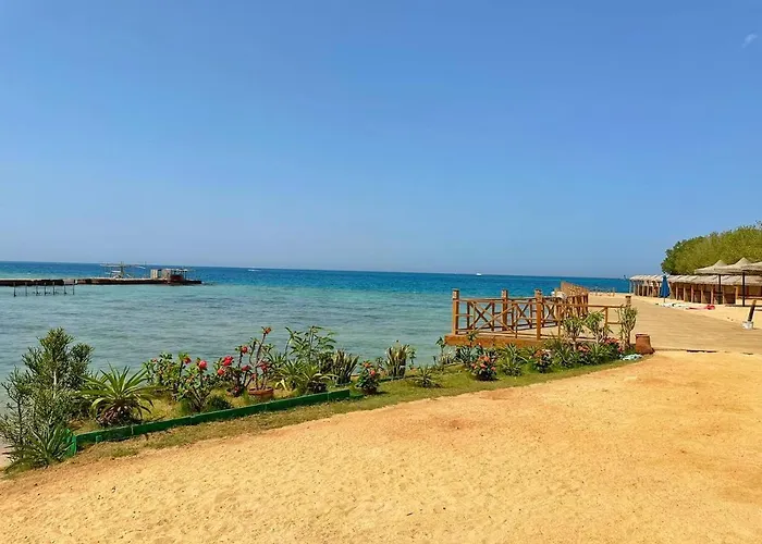 Moon Suites 4* Gurdaka